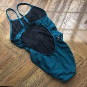 Peacock Chevy JOLYN One-Piece (30)